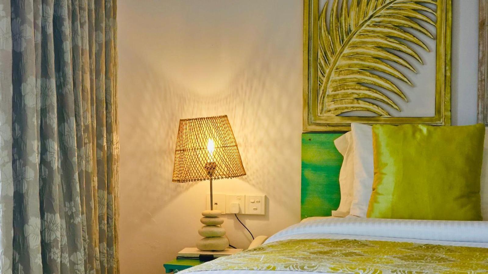Thaproban Pavilion Resort And Spa Unawatuna Bilik gambar